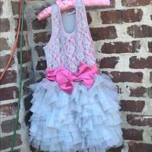 Adorable lace bodice and Tulle skirt!! Ooh!LA!LA!